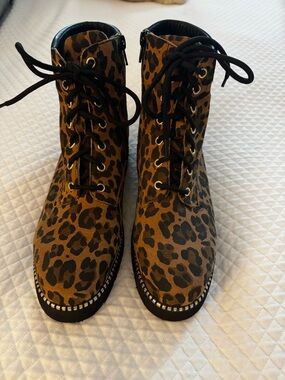 Vaneli Leopard Print Lace-Up Ankle Boots - Brown/Black